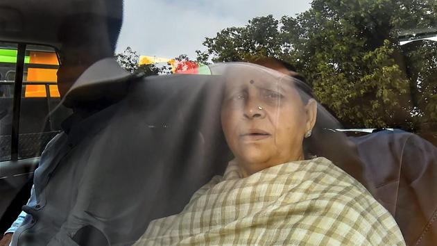 When, as a misty-eyed housewife, Rabri Devi drove to Raj Bhavan on July 25, 1997 to take the oath of office as chief minister of Bihar, the move surprised everyone and reaffirmed the political shrewdness of her husband Lalu Prasad, who passed on the mantle o his wife just days before he was arrested in the multi-crore fodder scam case.(PTI)