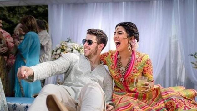 Nick Jonas and Priyanka Chopra at their mehendi function.(Instagram)