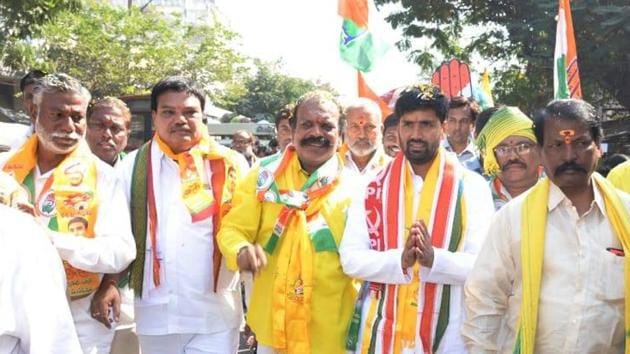 In November this year, Telangana Congress president N Uttam Kumar Reddy and central leader RC Khuntia visited Dubai to meet NRIs and migrant workers and seek their support for the party.(Faceboon/ Telangana Youth Congress)