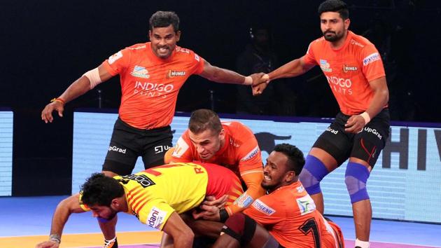 U Mumba defeated Gujarat Fortunegiants in their Pro Kabaddi League encounter.(PKL)