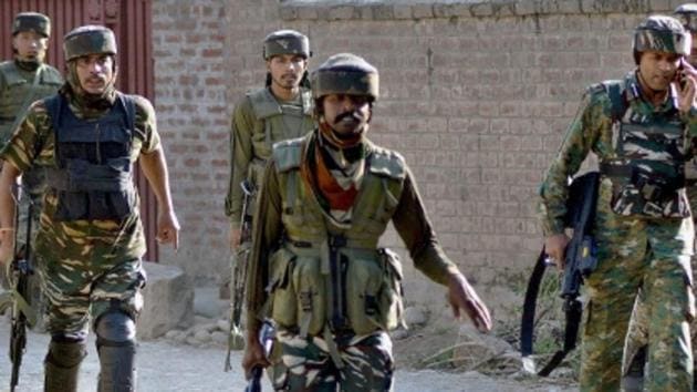 Jammu and Kashmir police claimed on Monday they have busted two modules of Jaish-e-Mohammad (JeM) and arrested ten associates of the militants in south Kashmir’s Pulwama district. (PTI/Representative Image) Jammu and Kashmir police claimed on Monday they have busted two modules of Jaish-e-Mohammad (JeM) and arrested ten associates of the militants in south Kashmir’s Pulwama district. (PTI/Representative Image)