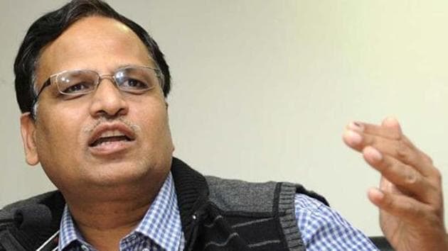 The CBI has charged Satyendra Jain of amassing disproportionate assets to tune of <span class='webrupee'>₹</span>1.47 crore.(HT/File Photo)