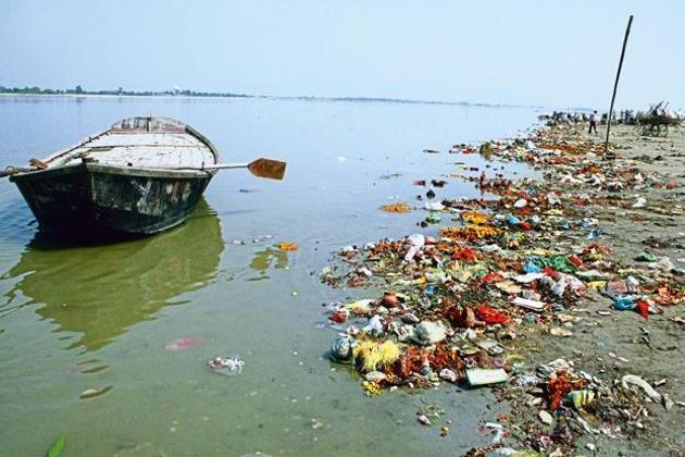 The team is visiting the UP cities after a long gap. It will hold its main meeting on ‘pollution in major rivers of the country with specific reference to rivers in Uttar Pradesh’ in Varanasi on December 5. (HT File Photo) The team is visiting the UP cities after a long gap. It will hold its main meeting on ‘pollution in major rivers of the country with specific reference to rivers in Uttar Pradesh’ in Varanasi on December 5. (HT File Photo)