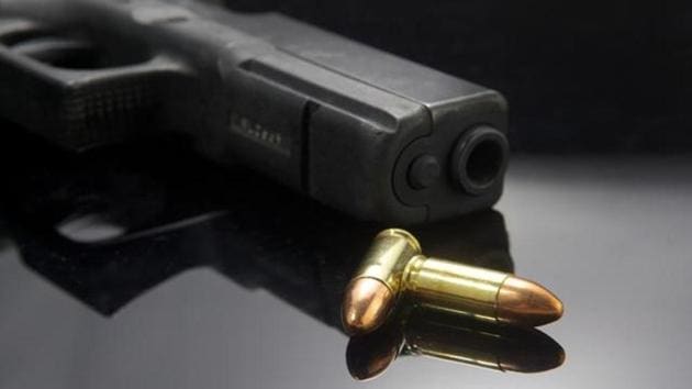 A 16-year-old boy and his cousin were shot and injured during clashes between two groups over the issue of a disc jockey (DJ) refusing to play songs. (HT File Photo (Representational Image)) A 16-year-old boy and his cousin were shot and injured during clashes between two groups over the issue of a disc jockey (DJ) refusing to play songs. (HT File Photo (Representational Image))