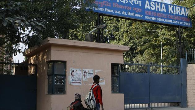The Delhi Commission for Women said it had received at least two complaints from CWC about irregularities in the functioning of the home and improper conduct by the superintendent of the shelter home. (HT File / Representative Image) The Delhi Commission for Women said it had received at least two complaints from CWC about irregularities in the functioning of the home and improper conduct by the superintendent of the shelter home. (HT File / Representative Image)