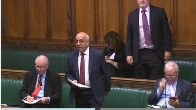 Senior Labour MP Veerendra Sharma speaking against PM Theresa May’s Brexit plan in the House of Commons (HT Photo) (HT) Senior Labour MP Veerendra Sharma speaking against PM Theresa May’s Brexit plan in the House of Commons (HT Photo) (HT)