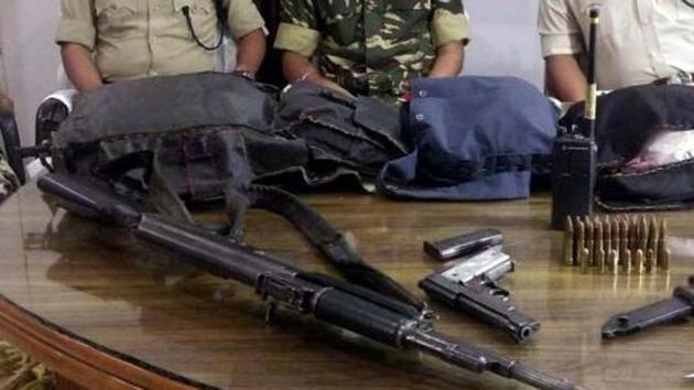 A group of miscreants allegedly ran away with an AK-47 rifle of a Railway Protection Force (RPF) jawan in Ujjain district of Madhya Pradesh.(HT File Photo)