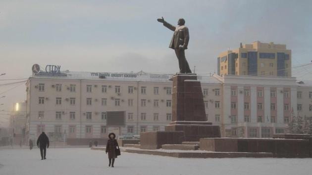 Population about 300,000, Yakutsk is the world’s largest city built on permafrost, and could be especially in danger from the melting. Earlier construction was not done keeping warming climate in mind. The norm in the 1960s was to drive stilts six metres deep into the permafrost but that’s no longer sufficient. All of Yakutsk is in danger, with some buildings already demolished and others crumbling. (Mladen Antonov / AFP) Population about 300,000, Yakutsk is the world’s largest city built on permafrost, and could be especially in danger from the melting. Earlier construction was not done keeping warming climate in mind. The norm in the 1960s was to drive stilts six metres deep into the permafrost but that’s no longer sufficient. All of Yakutsk is in danger, with some buildings already demolished and others crumbling. (Mladen Antonov / AFP)