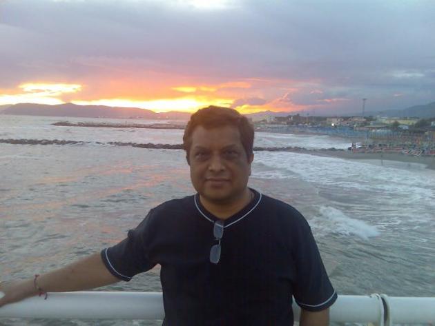 Rajeshwar Kishorilal Udani was last seen near Vikhroli traffic police outpost on the eastern express highway (EEH) on the night of November 28. (HT PHOTO) Rajeshwar Kishorilal Udani was last seen near Vikhroli traffic police outpost on the eastern express highway (EEH) on the night of November 28. (HT PHOTO)