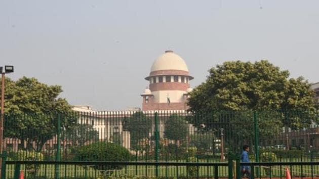 Supreme Court Refuses To Stay CBI Probe Against Cops For Firing At Anti ...