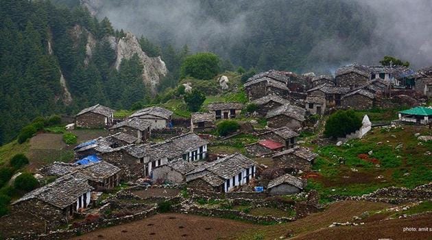Of nearly 16,500 villages in Uttarakhand, as many as 734, mostly in the hilly areas, are totally depopulated.(HT File Photo)