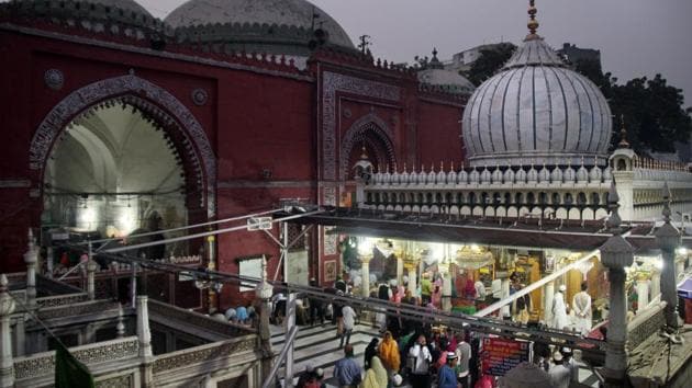 The plea in Hazrat Nizamuddin Dargah case was filed on Thursday by a group of women law students from Pune requesting the Centre and other authorities to remove the ban on the entry of women into the shrine.(File Photo)