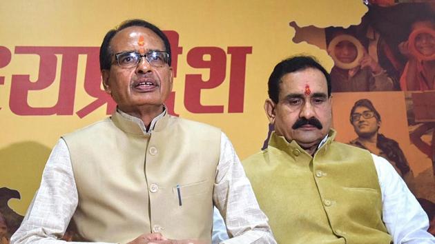 Bhopal: Madhya Pradesh Chief Minister Shivraj Singh Chouhan addresses a press conference at his residence before submitting his resignation to Governor Anandiben Patel, in Bhopal, Wednesday, Dec. 12, 2018. (PTI Photo)(PTI12_12_2018_000083B)(PTI)