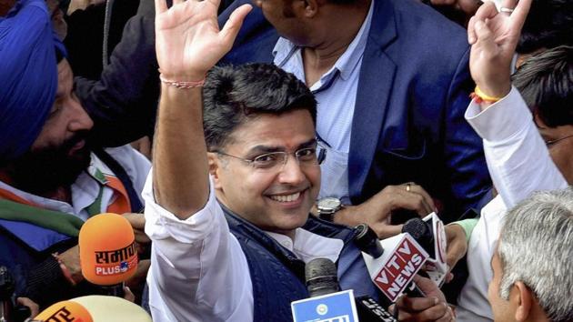 Rajasthan Pradesh Congress Committee President Sachin Pilot waves at the crowd while going to attend the Congress Legislature Party meeting at the party office in Jaipur, Wednesday, Dec 12, 2018.(PTI)