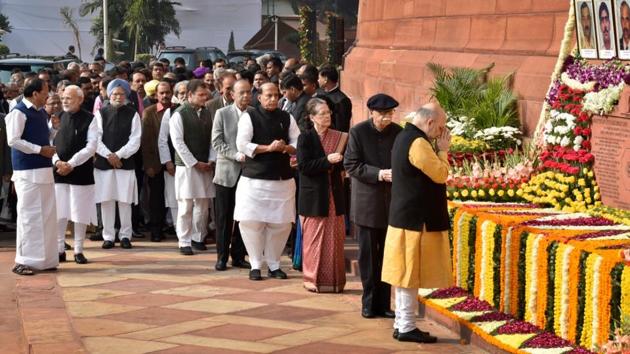 Vice President of India, M Venkaiah Naidu, Prime Minister Narendra Modi, former Prime Minister Dr. Manmohan Singh, Congress President Rahul Gandhi, Finance Minister Arun Jaitley, Home Minister Rajnath Singh, UPA Chairperson Sonia Gandhi and other parliamentarians paid homage to security personnel who lost their lives during the 2001 Parliament attack, on the 17th anniversary of the event, at Parliament House, in New Delhi. (Ajay Aggarwal / HT Photo) Vice President of India, M Venkaiah Naidu, Prime Minister Narendra Modi, former Prime Minister Dr. Manmohan Singh, Congress President Rahul Gandhi, Finance Minister Arun Jaitley, Home Minister Rajnath Singh, UPA Chairperson Sonia Gandhi and other parliamentarians paid homage to security personnel who lost their lives during the 2001 Parliament attack, on the 17th anniversary of the event, at Parliament House, in New Delhi. (Ajay Aggarwal / HT Photo)