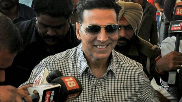 Bollywood actor Akshay Kumar at Chandigarh airport after appearing before the Special Investigation Team (SIT) of Punjab Police in connection with the 2015 police firing incidents at Behbal Kalan and Kotkapura in the state following cases of sacrilege in Faridkot, in Chandigarh, Nov.21, 2018.(PTI File)