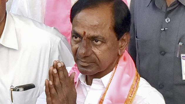 KCR, who won the assembly polls with a thumping majority, will be sworn in as the chief minister exactly at 1.25 pm, as per the muhurtam fixed by the Vedic pundits from Lord Lakshminarasimha Swamy temple.(PTI file photo) KCR, who won the assembly polls with a thumping majority, will be sworn in as the chief minister exactly at 1.25 pm, as per the muhurtam fixed by the Vedic pundits from Lord Lakshminarasimha Swamy temple.(PTI file photo)