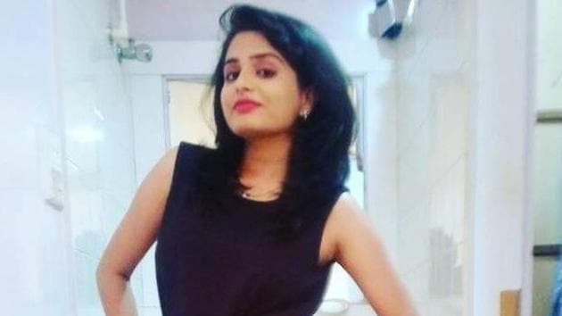 Radhika Kaushik, an anchor with Zee Rajasthan, fell off the balcony of her flat in tower N, Antriksh Forest society.(Photo: Facebook)