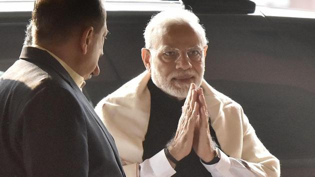 Prime Minister Narendra Modi criticised both ruling Left Front and Congress and asked BJP party functionaries to help take the central government plans to common man.(Sonu Mehta/HT PHOTO) Prime Minister Narendra Modi criticised both ruling Left Front and Congress and asked BJP party functionaries to help take the central government plans to common man.(Sonu Mehta/HT PHOTO)