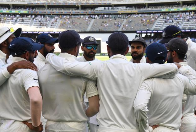 India's cricket captain Virat Kohli (3rd R) talks to teammates after a tea break during day one of the second Test cricket match between Australia and India in Perth. (AFP) India's cricket captain Virat Kohli (3rd R) talks to teammates after a tea break during day one of the second Test cricket match between Australia and India in Perth. (AFP)