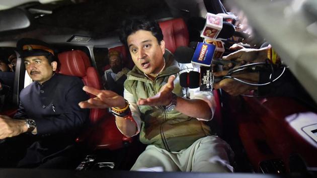 Madhya Pradesh Congress leader Jyotiraditya Scindia speaks to the media as he leaves after a meeting with party President Rahul Gandhi at his residence, in New Delhi. (Ravi Choudhary / PTI) Madhya Pradesh Congress leader Jyotiraditya Scindia speaks to the media as he leaves after a meeting with party President Rahul Gandhi at his residence, in New Delhi. (Ravi Choudhary / PTI)