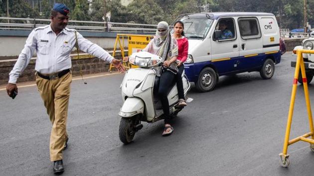 This year till November, the Pune traffic branch collected a fine Rs 37,45,04,900 for 16,73,010 cases pertaining to various traffic rule violations. (Sanket Wankhade/HT PHOTO) This year till November, the Pune traffic branch collected a fine Rs 37,45,04,900 for 16,73,010 cases pertaining to various traffic rule violations. (Sanket Wankhade/HT PHOTO)