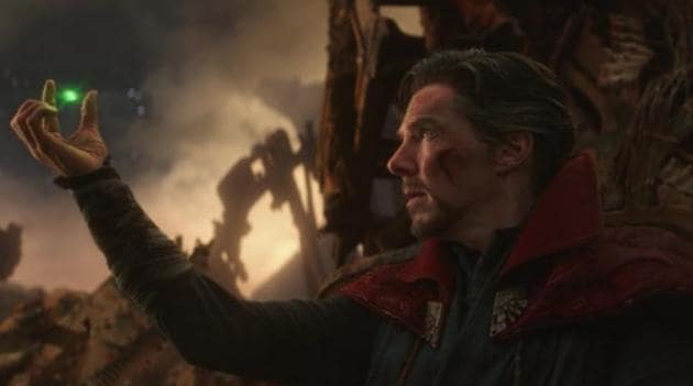 New Fan Theory Reveals What Dr Strange Saw When He Looked At The One Winning Possibility In Avengers Infinity War Hollywood Hindustan Times