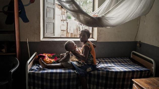 And if natural calamities were not enough, the south suffers a glaring absence of infrastructure. Hospitals lack staff, equipment, medicine and reliable electricity. “I have trouble seeing any presence of the state here,” said Fatou Sall, local coordinator of Action Against Hunger. “Just having good roads would be a huge change. When you cannot move, you wait and pray, that’s all that is left to do.” (Rijasolo / AFP) And if natural calamities were not enough, the south suffers a glaring absence of infrastructure. Hospitals lack staff, equipment, medicine and reliable electricity. “I have trouble seeing any presence of the state here,” said Fatou Sall, local coordinator of Action Against Hunger. “Just having good roads would be a huge change. When you cannot move, you wait and pray, that’s all that is left to do.” (Rijasolo / AFP)