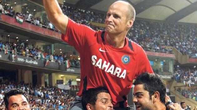 Former Indian cricket coach Gary Kirsten being carried on shoulder by players after India won the 2011 ICC World Cup. (Agencies) Former Indian cricket coach Gary Kirsten being carried on shoulder by players after India won the 2011 ICC World Cup. (Agencies)