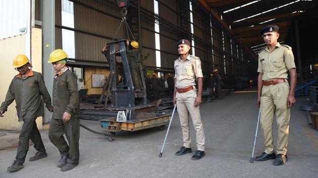 A lone bike-borne assailant on Thursday afternoon shot dead an industrialist, Gunjan Khemka (37), proprietor of G K Cotton Mill, near his factory gate in Hajipur Industrial Estate area, barely 100 meters from the local police station in Bihar’s Vaishali district.(AFP FILE PHOTO)