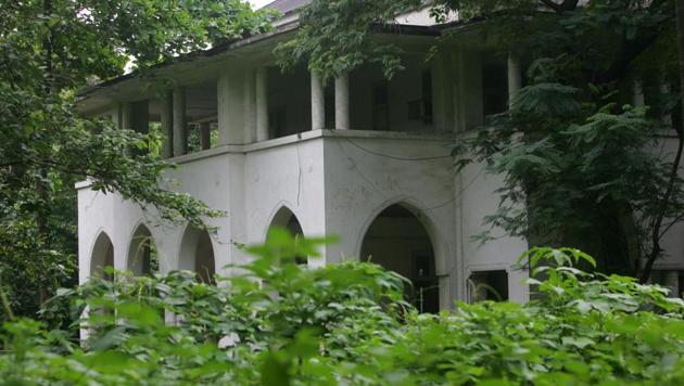 Mohammad Ali Jinnah had built the house in 1936 on a 2.5-acre plot. The building was designed by architect Claude Batley and stands opposite the Maharashtra chief minister’s official residence. (File Photo) Mohammad Ali Jinnah had built the house in 1936 on a 2.5-acre plot. The building was designed by architect Claude Batley and stands opposite the Maharashtra chief minister’s official residence. (File Photo)