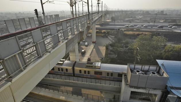 Delhi Metro's 9.7 km Lajpat Nagar-Mayur Vihar Pocket-1 section of Pink Line will likely open at the beginning of January, 2019. The Delhi cabinet has also cleared the Phase IV of project of the Metro on December 19, 2018.(Burhaan Kinu/HT Photo) Delhi Metro's 9.7 km Lajpat Nagar-Mayur Vihar Pocket-1 section of Pink Line will likely open at the beginning of January, 2019. The Delhi cabinet has also cleared the Phase IV of project of the Metro on December 19, 2018.(Burhaan Kinu/HT Photo)