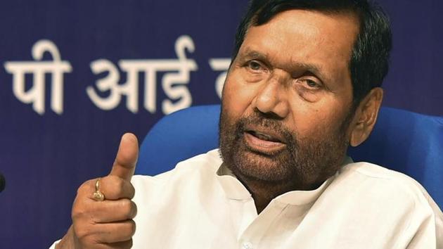 Food and Civil Supplies Minister Ram Vilas Paswan (HT File) Food and Civil Supplies Minister Ram Vilas Paswan (HT File)