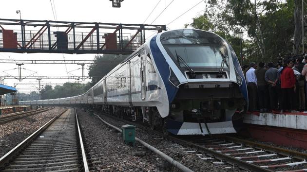 A view of the first Made-in-India engine-less train - named Train 18 at Safdarjung station, during its trial run in New Delhi.(Mohd Zakir/HT FILE PHOTO)