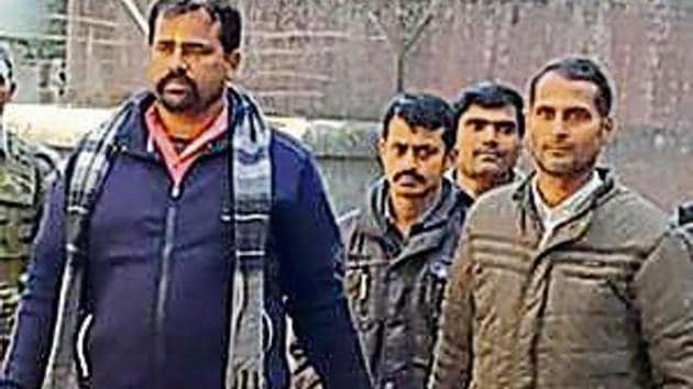 Those sentenced are Mithilesh Prasad Sahu, Pramod Kumar Sahu, Manoj Kumar Sahu, Awadhesh Sahu, Manoj Sahu, Arun Sao, Vishal Tiwary and Shahdev Soni. (HT Photo) Those sentenced are Mithilesh Prasad Sahu, Pramod Kumar Sahu, Manoj Kumar Sahu, Awadhesh Sahu, Manoj Sahu, Arun Sao, Vishal Tiwary and Shahdev Soni. (HT Photo)