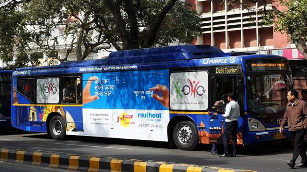 Delhi Tourism’s HOHO buses start, at an interval of 40 minutes, from Baba Kharak Singh Marg for the 20 sites comprising monuments, museums and popular markets of Delhi.(HT File)
