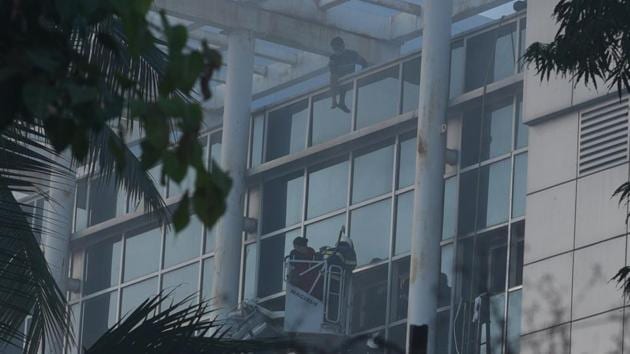 The fire at Andheri Hospital has claimed 10 lives already. (Hindustan Times) The fire at Andheri Hospital has claimed 10 lives already. (Hindustan Times)