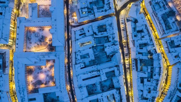 Buildings are snow covered in the Castle District in Budapest, Hungary. (Balazs Mohai / MTI via AP) 