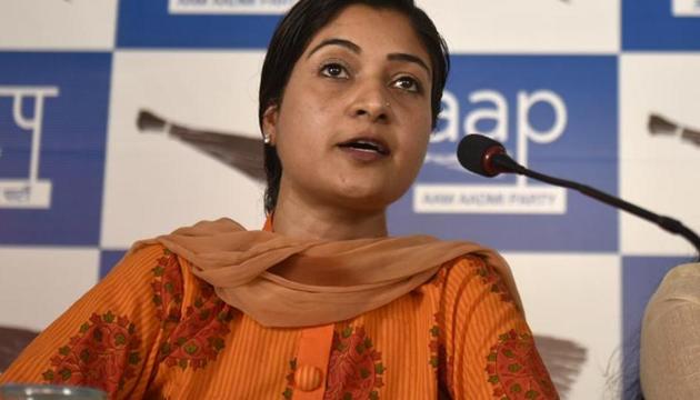 AAP MLA Alka Lamba said on Friday night she will tender her resignation as “demanded” by Delhi Chief Minister Arvind Kejriwal for not supporting a resolution in the assembly on revoking late PM Rajiv Gandhi’s Bharat Ratna.(HT Photo)