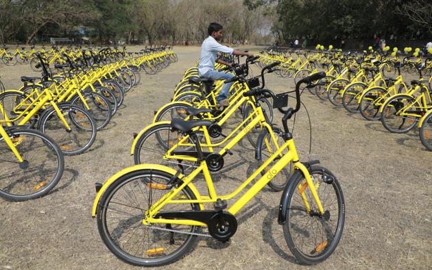 Inauguration of second phase of public Bicycle sharing (PBC) at SPPU University.(HT/PHOTO)