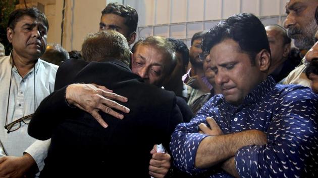 Politicians mourn the death of former lawmaker Ali Raza Abidi in Karachi, Pakistan.(AP)