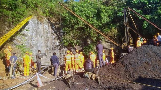 Rescue workers were trying to reach 15 coal miners trapped underground for 13 days on Wednesday as families prayed for their safe return, but chances of survival looked slim after floodwaters rushed through the illegal “rat-hole” pit in Meghalaya.(Reuters)