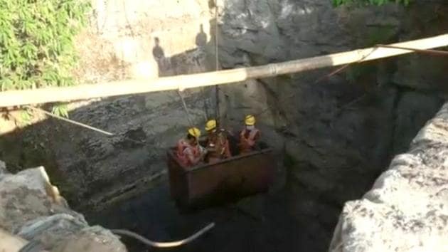 15 miners remain trapped in the Ksan coal mine in East Jaintia Hills district since December 13. A team of three divers had gone inside the 320-350 feet deep tunnel and a source said one of the three reported the foul smell. Foul smell could be a result of the fact that pumping has stopped since Monday and water is stagnating,” said Santosh Singh, who is supervising the operations on the spot. (ANI) 15 miners remain trapped in the Ksan coal mine in East Jaintia Hills district since December 13. A team of three divers had gone inside the 320-350 feet deep tunnel and a source said one of the three reported the foul smell. Foul smell could be a result of the fact that pumping has stopped since Monday and water is stagnating,” said Santosh Singh, who is supervising the operations on the spot. (ANI)