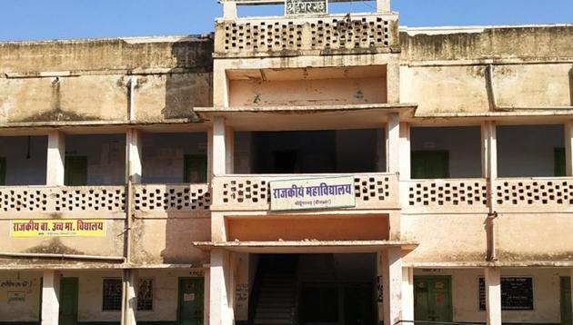 The government college in Sri Dungargarh is functioning from the building of Government Girls’ Senior Secondary School in the town(HT Photo) The government college in Sri Dungargarh is functioning from the building of Government Girls’ Senior Secondary School in the town(HT Photo)