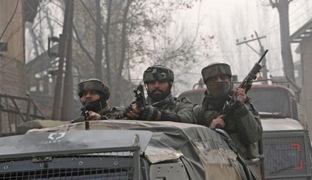 An encounter broke out between militants and security forces in Awantipora area of Pulwama district of Jammu and Kashmir on Friday.(HT File Photo)