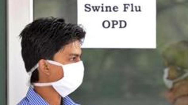 There was one H1N1 death in the month of October and six more in the past 10 days. (Hindustan Times) There was one H1N1 death in the month of October and six more in the past 10 days. (Hindustan Times)