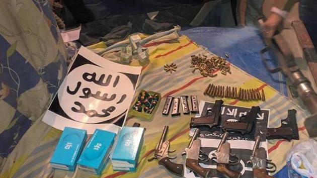 Several weapons and a cache of ammunition which were recovered by the National Investigation Agency (NIA) during its raids at 17 locations across Meerut, Lucknow, Hapur, Amroha and Seelampur in connection with its probe into a new Islamic State-inspired module, ‘Harkat ul Harb e Islam (PTI) Several weapons and a cache of ammunition which were recovered by the National Investigation Agency (NIA) during its raids at 17 locations across Meerut, Lucknow, Hapur, Amroha and Seelampur in connection with its probe into a new Islamic State-inspired module, ‘Harkat ul Harb e Islam (PTI)