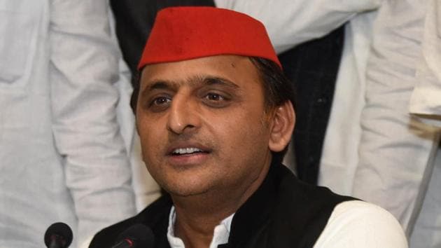 Samajwadi Party chief Akhilesh Yadav said that the incident took place because the Yogi Adityanath government knows only one language, that of violence. (Subhankar Chakraborty/HT PHOTO) Samajwadi Party chief Akhilesh Yadav said that the incident took place because the Yogi Adityanath government knows only one language, that of violence. (Subhankar Chakraborty/HT PHOTO)