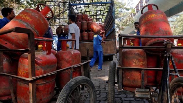 Domestic cooking gas (LPG) price was cut by Rs 5.91 per cylinder Monday, the second straight reduction in a month’s time due to tax impact on reduced market rate of the fuel.(Reuters Photo)