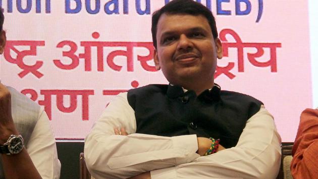 Maharashtra Chief Minister Devendra Fadnavis said the Sena chief’s the barb against PM Modi was a case of “spitting at the sun” but it would not hamper the prospects of an alliance between the two parties.(HT Photo) Maharashtra Chief Minister Devendra Fadnavis said the Sena chief’s the barb against PM Modi was a case of “spitting at the sun” but it would not hamper the prospects of an alliance between the two parties.(HT Photo)